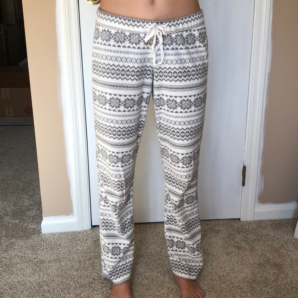 Snow Flake Design Pajama Pants